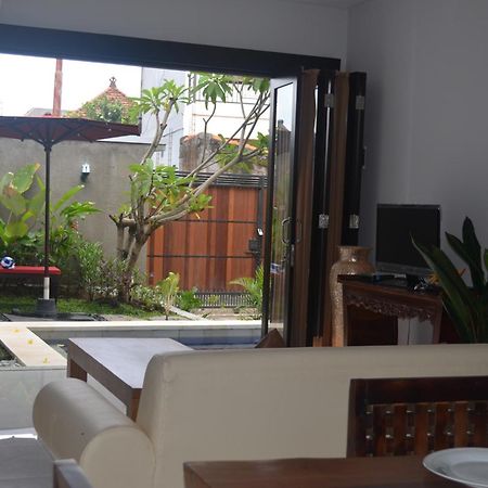 Nyoman Villa Sanur Værelse billede
